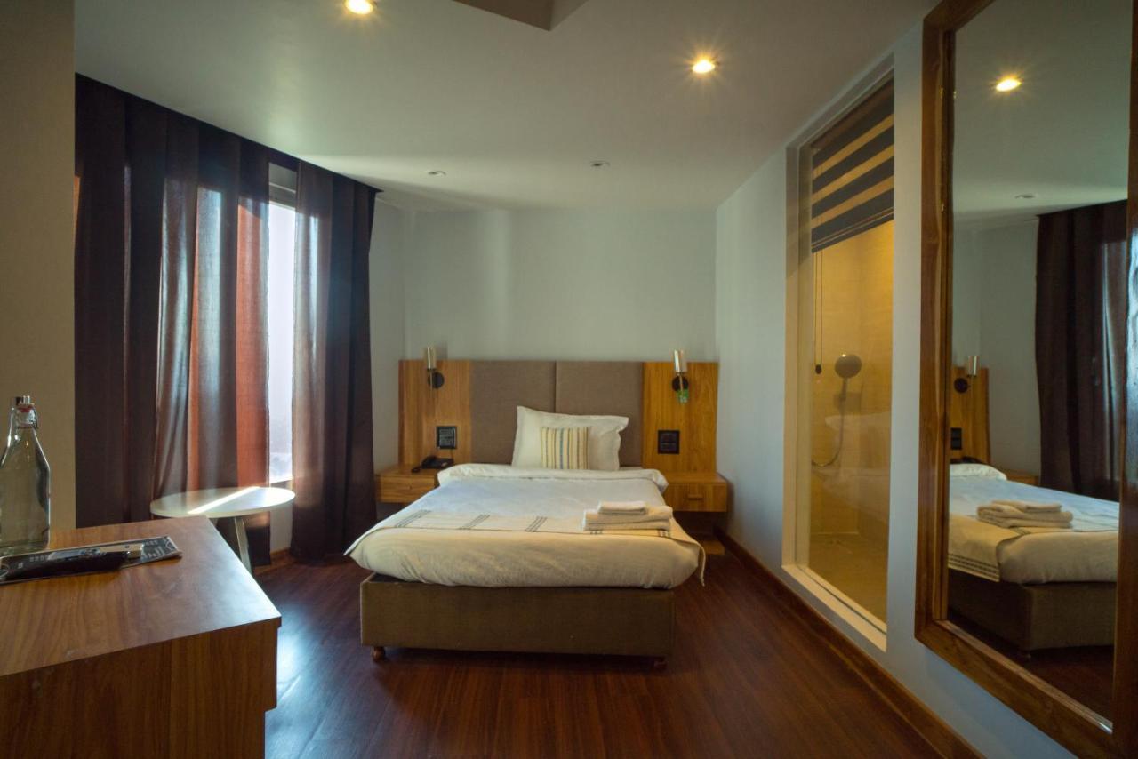 Emerald Hotel Aizawl Exterior photo